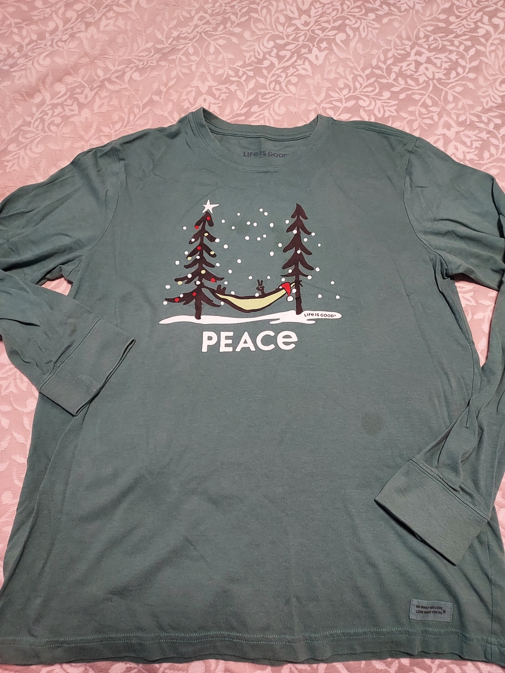 Last DAY | Life is Good Green "Peace" Holiday Long Sleeve sz.M